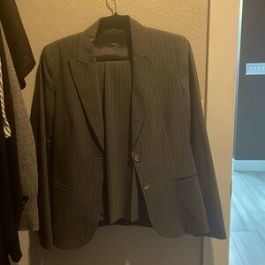 Theory suit, size 6, pants hemmed for 5’4” with heels